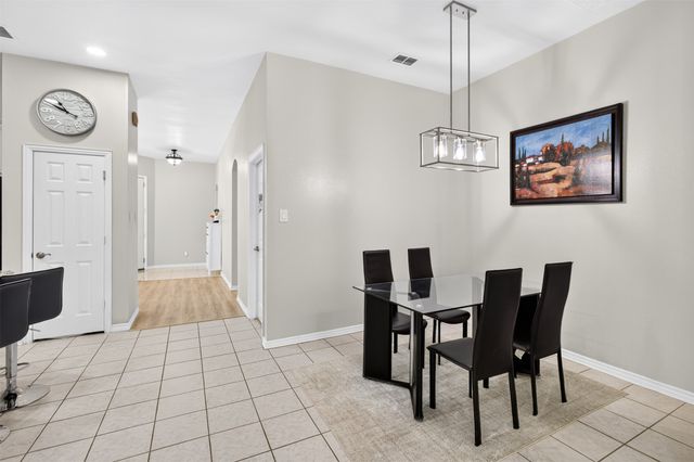 9827 Cliffside Drive, Irving, TX 75063