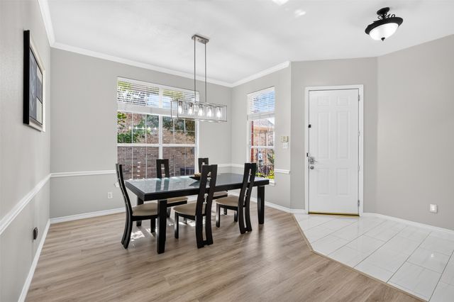 9827 Cliffside Drive, Irving, TX 75063
