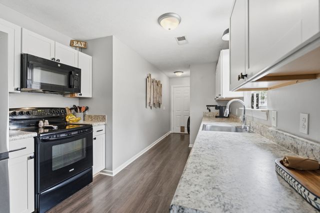 3006 Arthur Dr, Murfreesboro, TN 37127