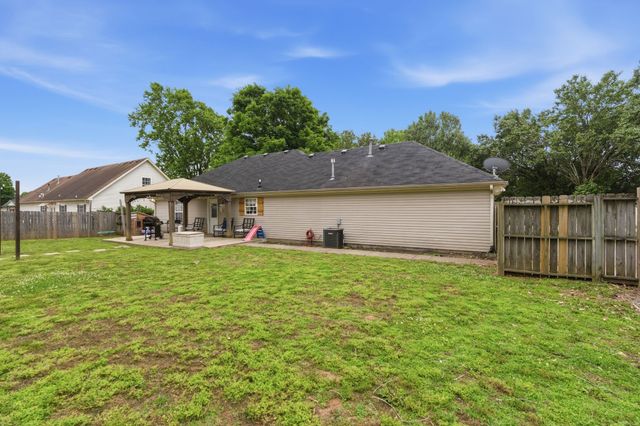 3006 Arthur Dr, Murfreesboro, TN 37127