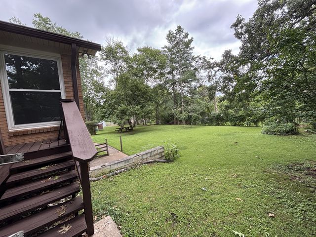 129 Lorraine Dr, Gallatin, TN 37066
