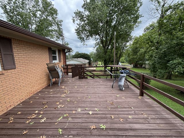 129 Lorraine Dr, Gallatin, TN 37066
