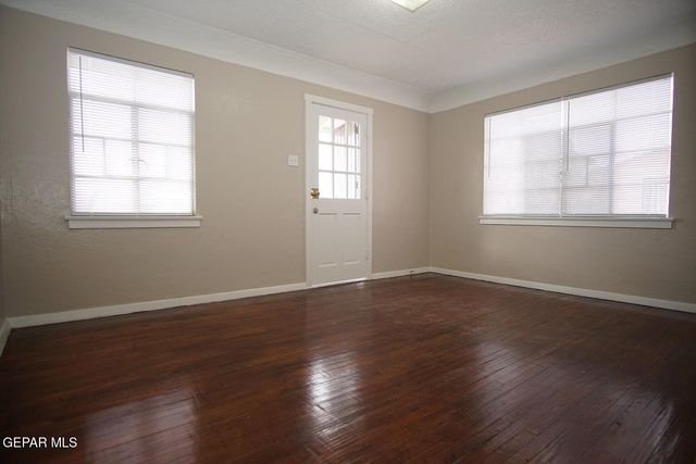 1226 Huckleberry Street, El Paso, TX 79903