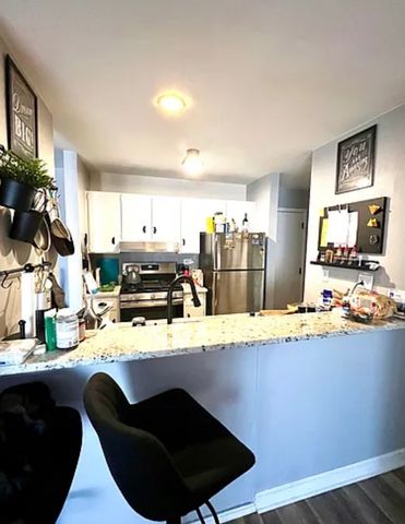 1912 Prairie Square 309A, Schaumburg, IL 60173