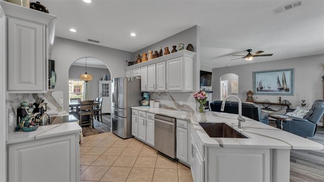 6472 EVERGREEN PARK DRIVE, Lakeland, FL 33813