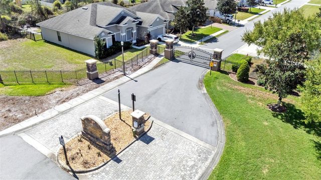 6472 EVERGREEN PARK DRIVE, Lakeland, FL 33813