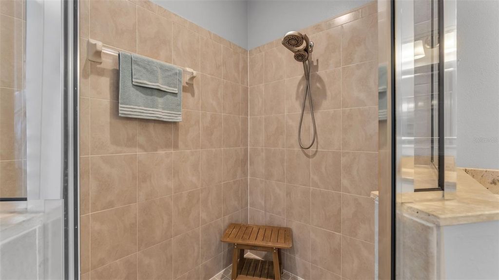 Image 20 of property listing at 6472 EVERGREEN PARK DRIVE, Lakeland, FL 33813