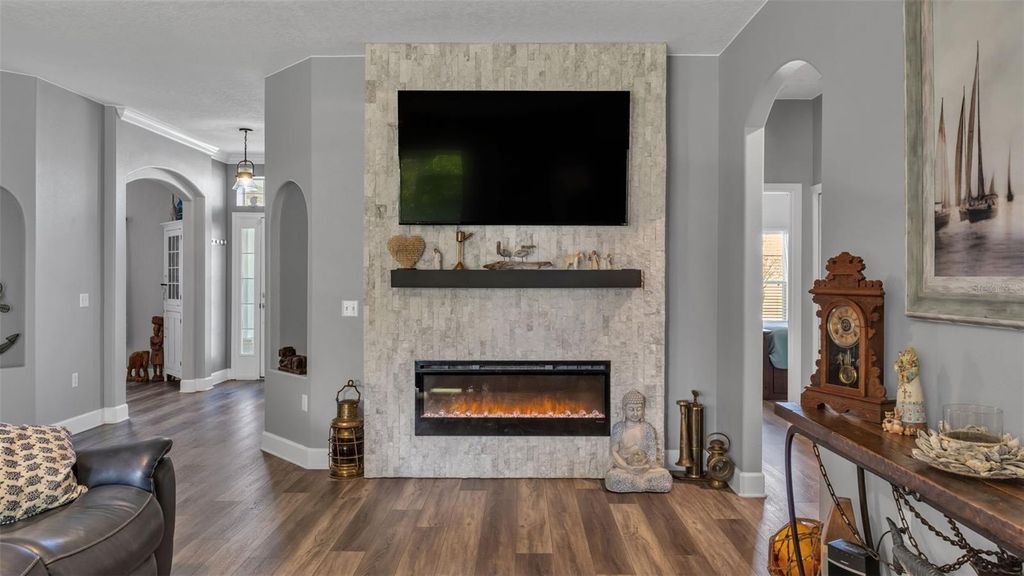 Image 39 of property listing at 6472 EVERGREEN PARK DRIVE, Lakeland, FL 33813