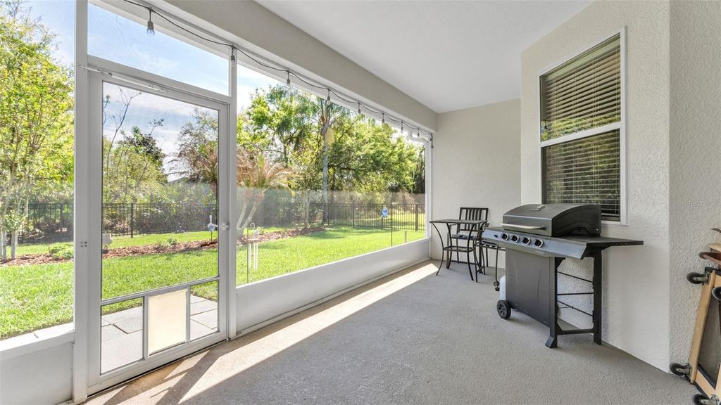 Image 9 of property listing at 6472 EVERGREEN PARK DRIVE, Lakeland, FL 33813