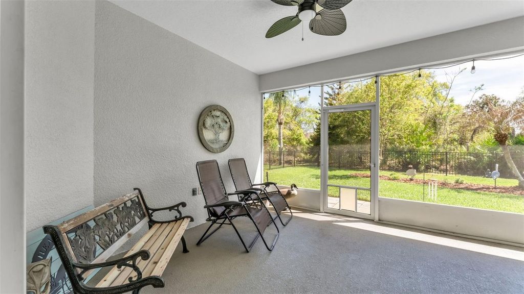 Image 10 of property listing at 6472 EVERGREEN PARK DRIVE, Lakeland, FL 33813