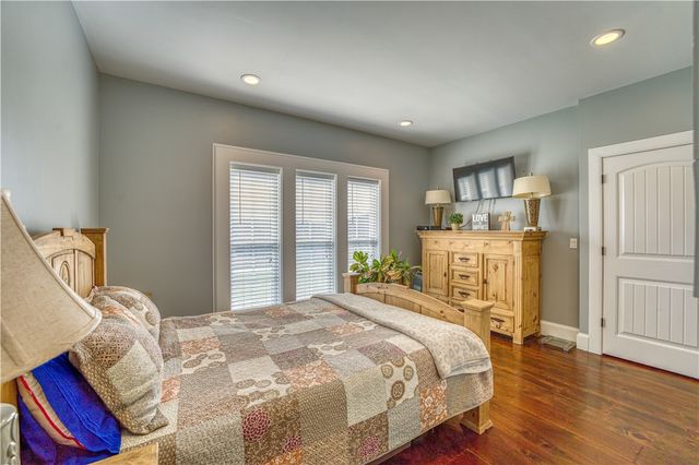 6935 Bear Creek Drive, Harrison, AR 72601