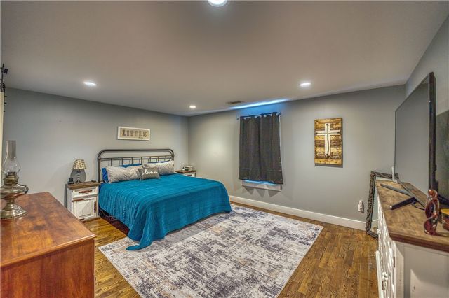 6935 Bear Creek Drive, Harrison, AR 72601