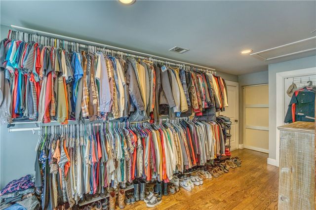 6935 Bear Creek Drive, Harrison, AR 72601