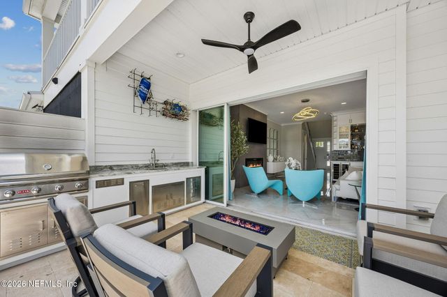 623 RUM RUNNER Way, St. Johns, FL 32259
