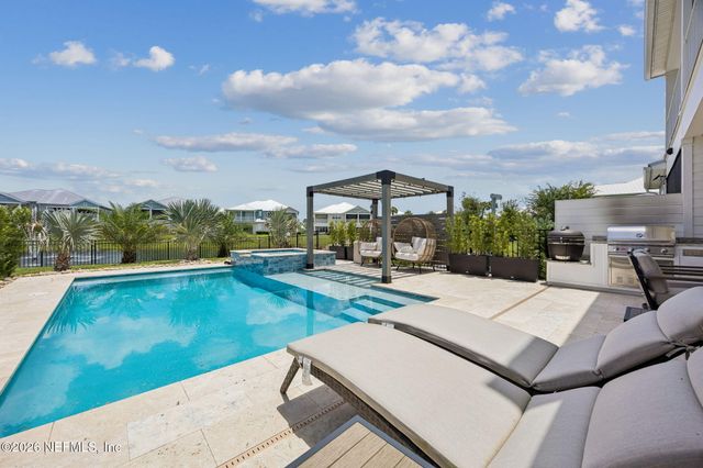 623 RUM RUNNER Way, St. Johns, FL 32259