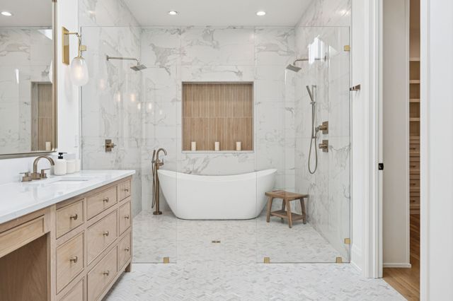 1323 Harding Pl, Nashville, TN 37215