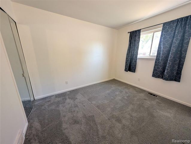 6762 Niagara Street, Romulus, MI 48174