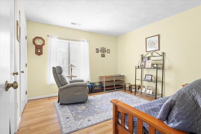 2503 Gatehouse LN, Salem, VA 24153