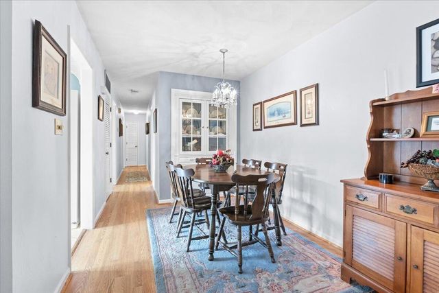 2503 Gatehouse LN, Salem, VA 24153