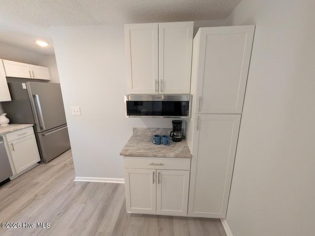 2034 Hunters Ridge Drive, Midway Park, NC 28544