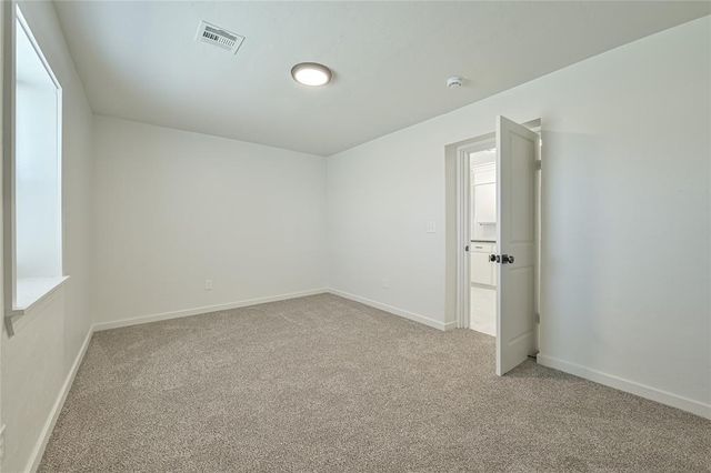 405 N Base Avenue, Norman, OK 73069