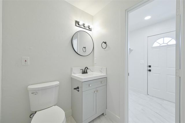 405 N Base Avenue, Norman, OK 73069