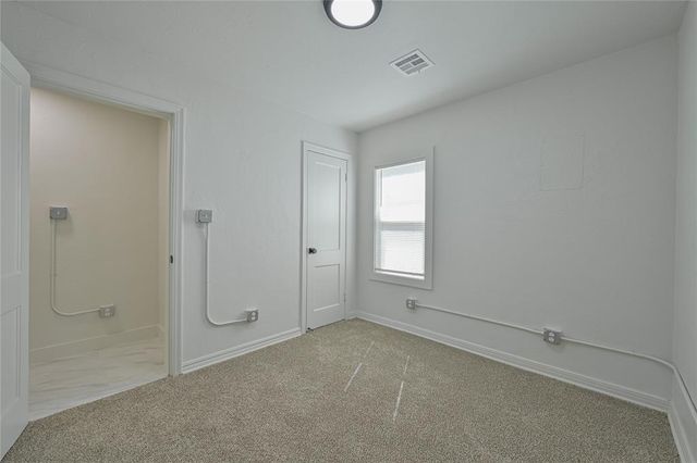 405 N Base Avenue, Norman, OK 73069