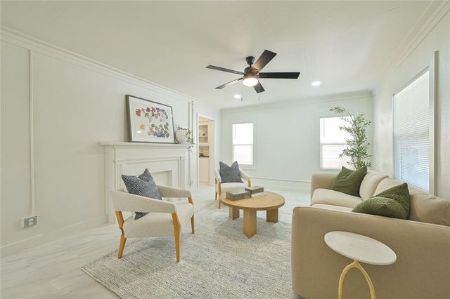 405 N Base Avenue, Norman, OK 73069