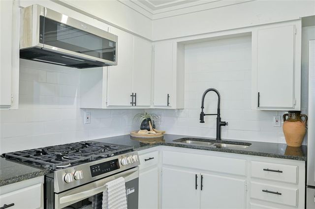 405 N Base Avenue, Norman, OK 73069