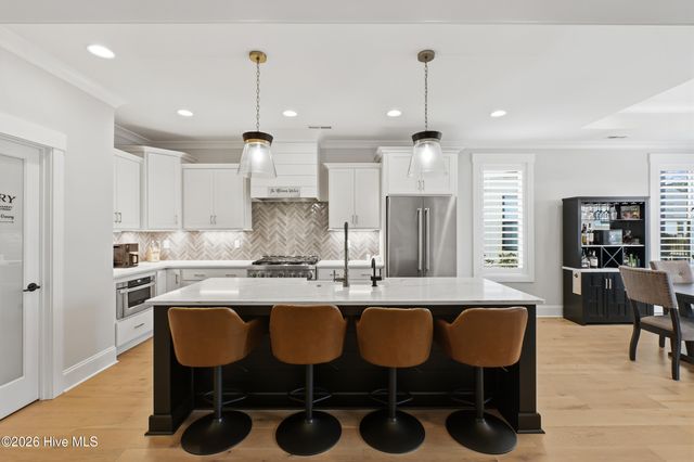 8224 Winding Creek Circle, Wilmington, NC 28411