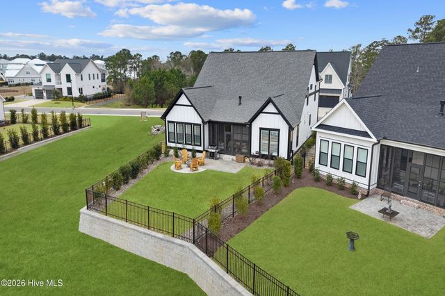 8224 Winding Creek Circle, Wilmington, NC 28411