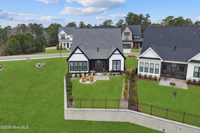 8224 Winding Creek Circle, Wilmington, NC 28411