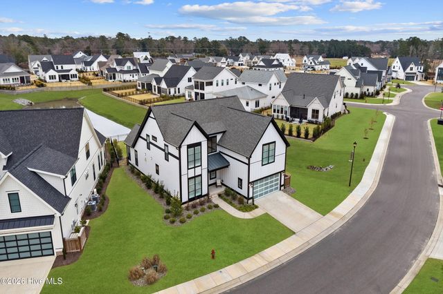 8224 Winding Creek Circle, Wilmington, NC 28411