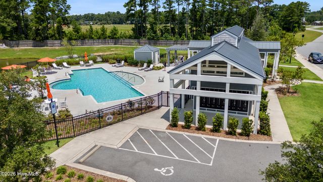 8224 Winding Creek Circle, Wilmington, NC 28411