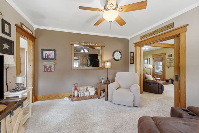 919 8th Street, De Witt, IA 52472