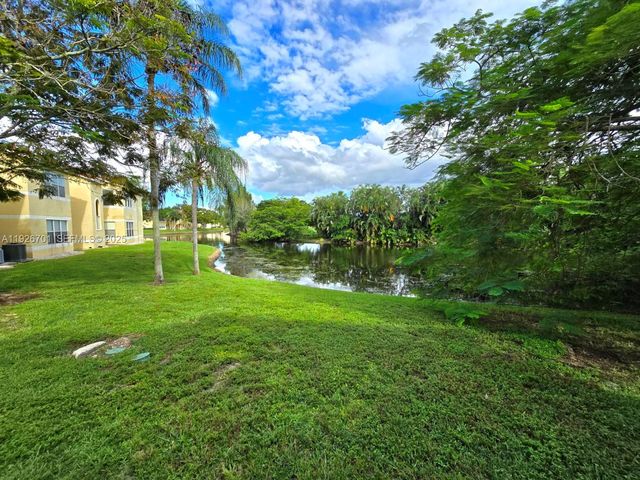 13060 Vista Isles Dr 212, Sunrise, FL 33325