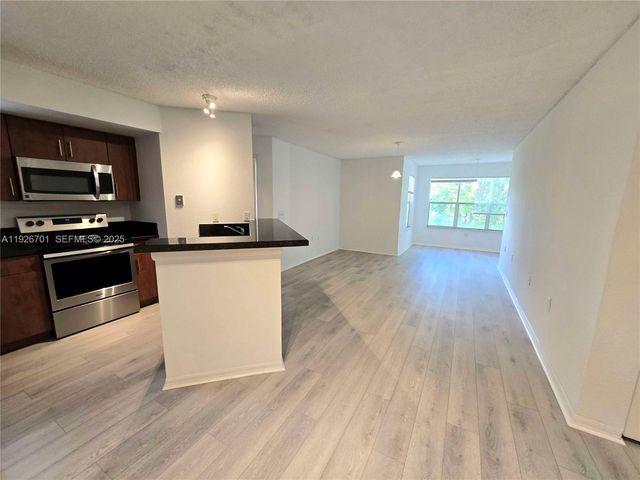 13060 Vista Isles Dr 212, Sunrise, FL 33325