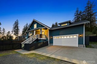 61 E Channel Drive, Allyn, WA 98524