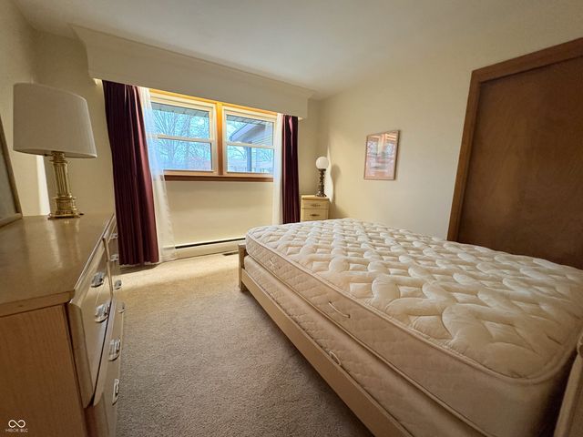 1521 Daleville Avenue, Anderson, IN 46012