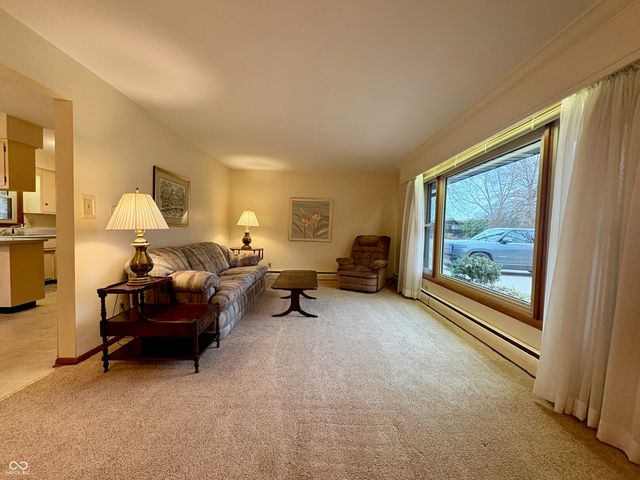 1521 Daleville Avenue, Anderson, IN 46012