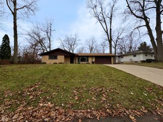 1521 Daleville Avenue, Anderson, IN 46012
