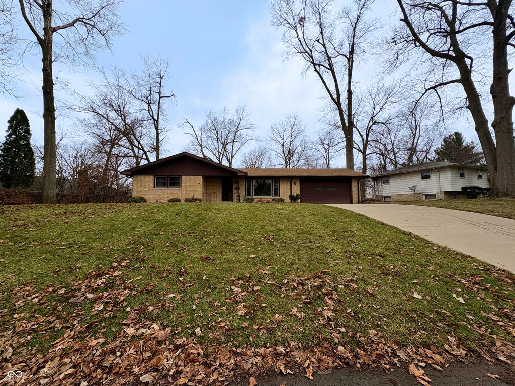 1521 Daleville Avenue, Anderson, IN 46012