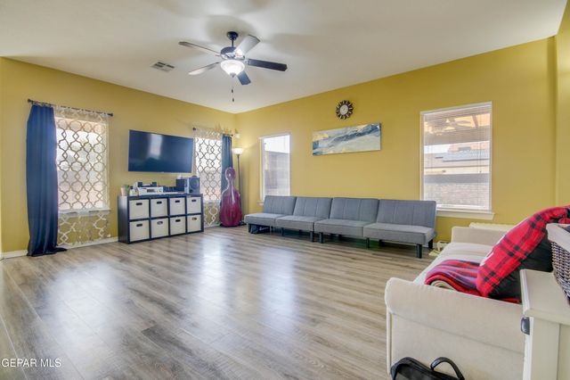 14600 CHRISTIAN CASTLE Avenue, El Paso, TX 79938