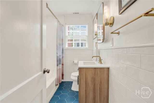 1415 E 52nd Street, Savannah, GA 31404
