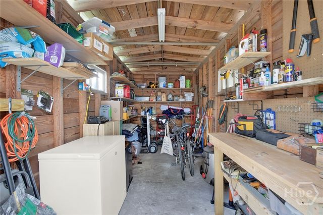 1415 E 52nd Street, Savannah, GA 31404
