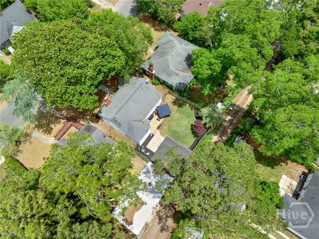 1415 E 52nd Street, Savannah, GA 31404