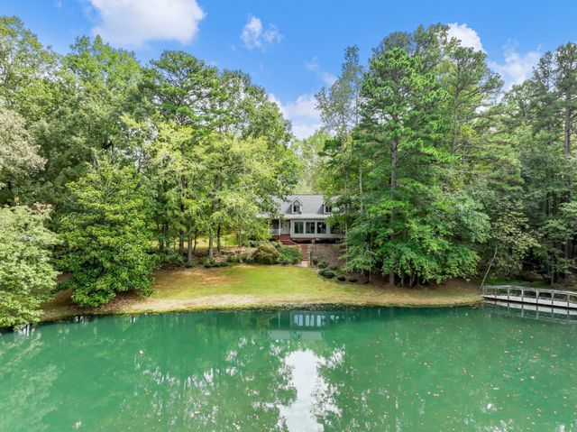 4394 Holly Springs Road, Pendergrass, GA 30567