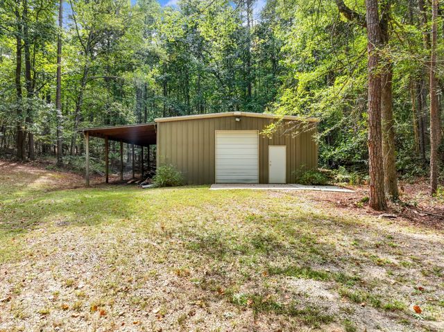 4394 Holly Springs Road, Pendergrass, GA 30567