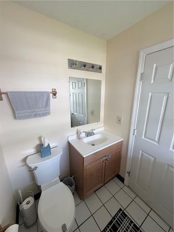 4 Smithfield Road 17, North Providence, RI 02904