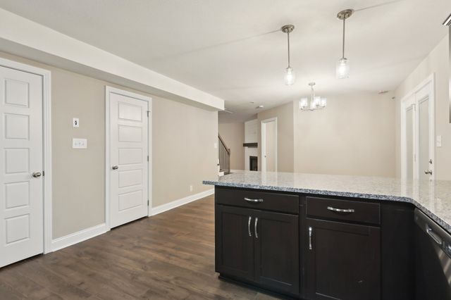 954 Tufnel Dr, Clarksville, TN 37040